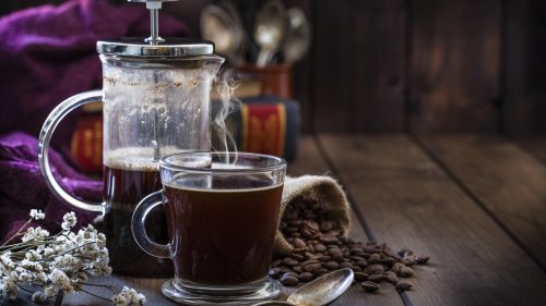 Mistakes Everyone Makes When Using A French Press