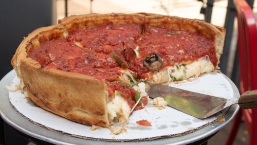 Chicago Deep-Dish Pizza Chains Ranked From Worst To Best