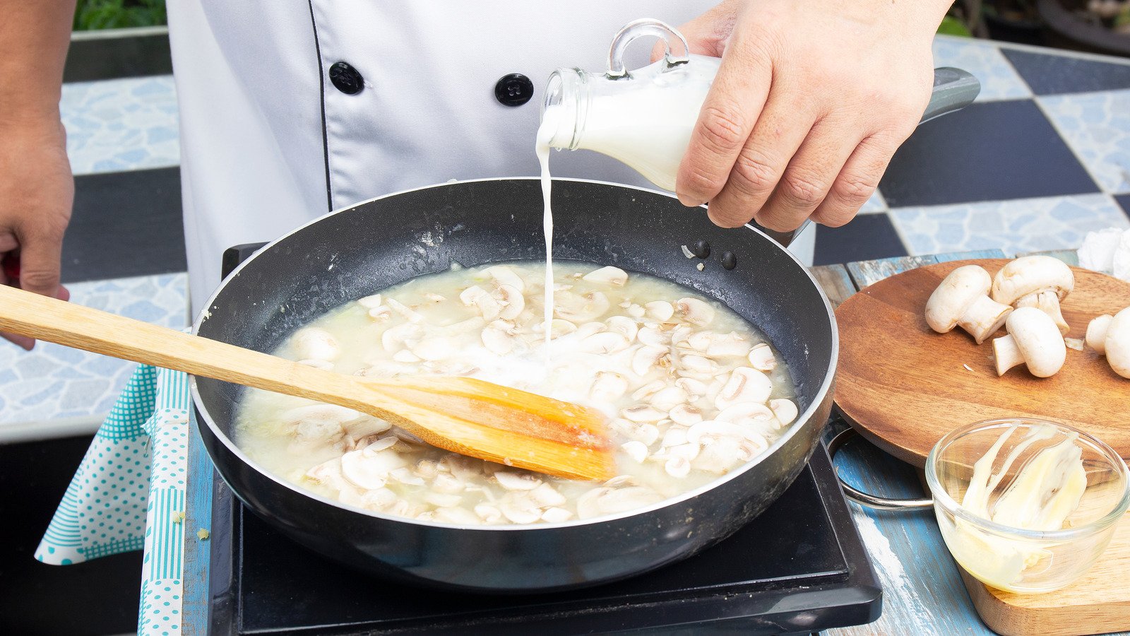 14 Ways To Upgrade Cream Of Mushroom Soup