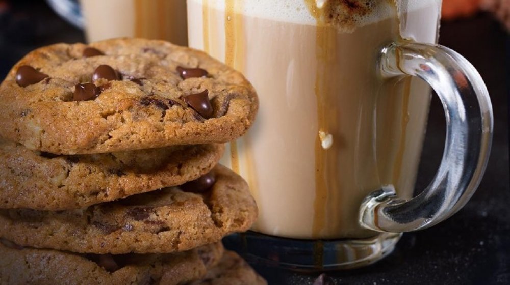 The Reason DoubleTree Finally Released Its Iconic Cookie Recipe - Mashed