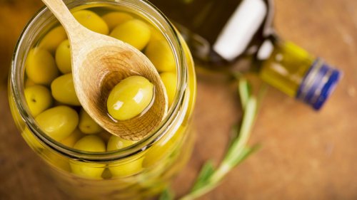 Why You Should Be Saving The Juice In Olive Jars