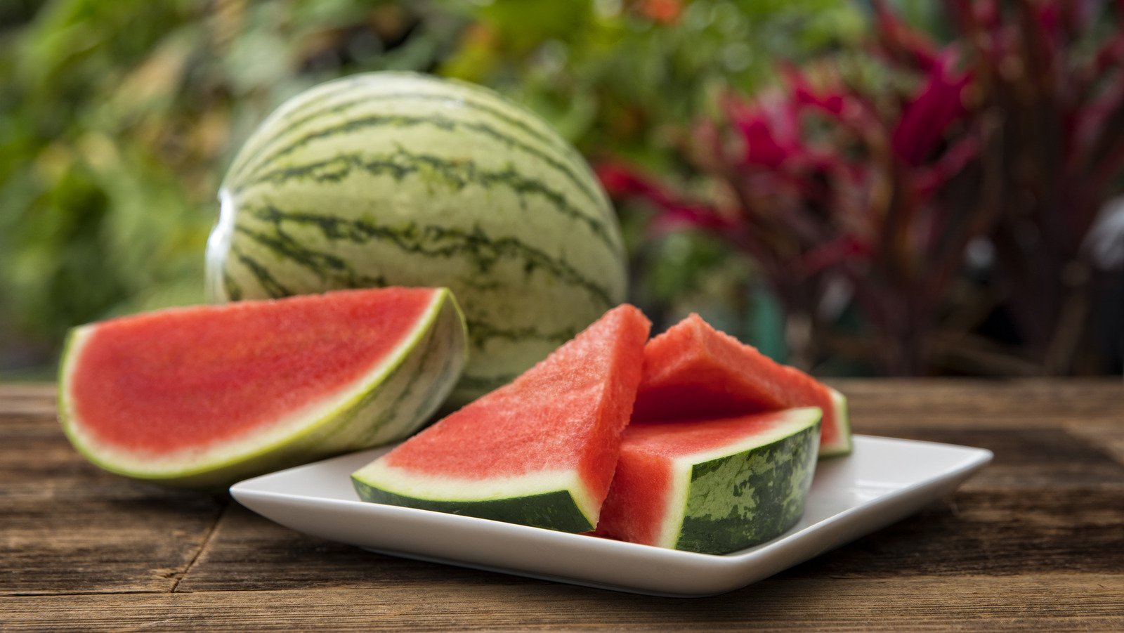 Pick Out Ripe Watermelon Every Time With This 2-Finger Trick