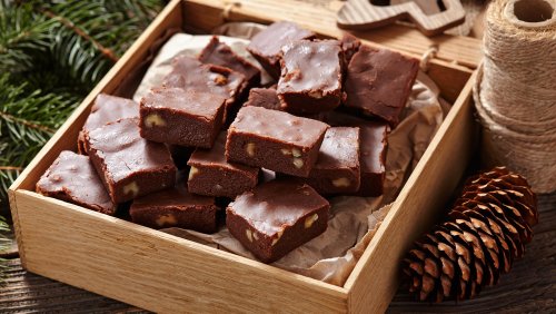 The Pioneer Woman's Christmas Fudge Recipe Uses Only 2 Ingredients