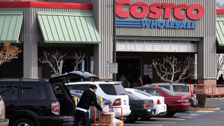 Here's Why Costco Really Checks Your Receipt Before You Leave - Mashed