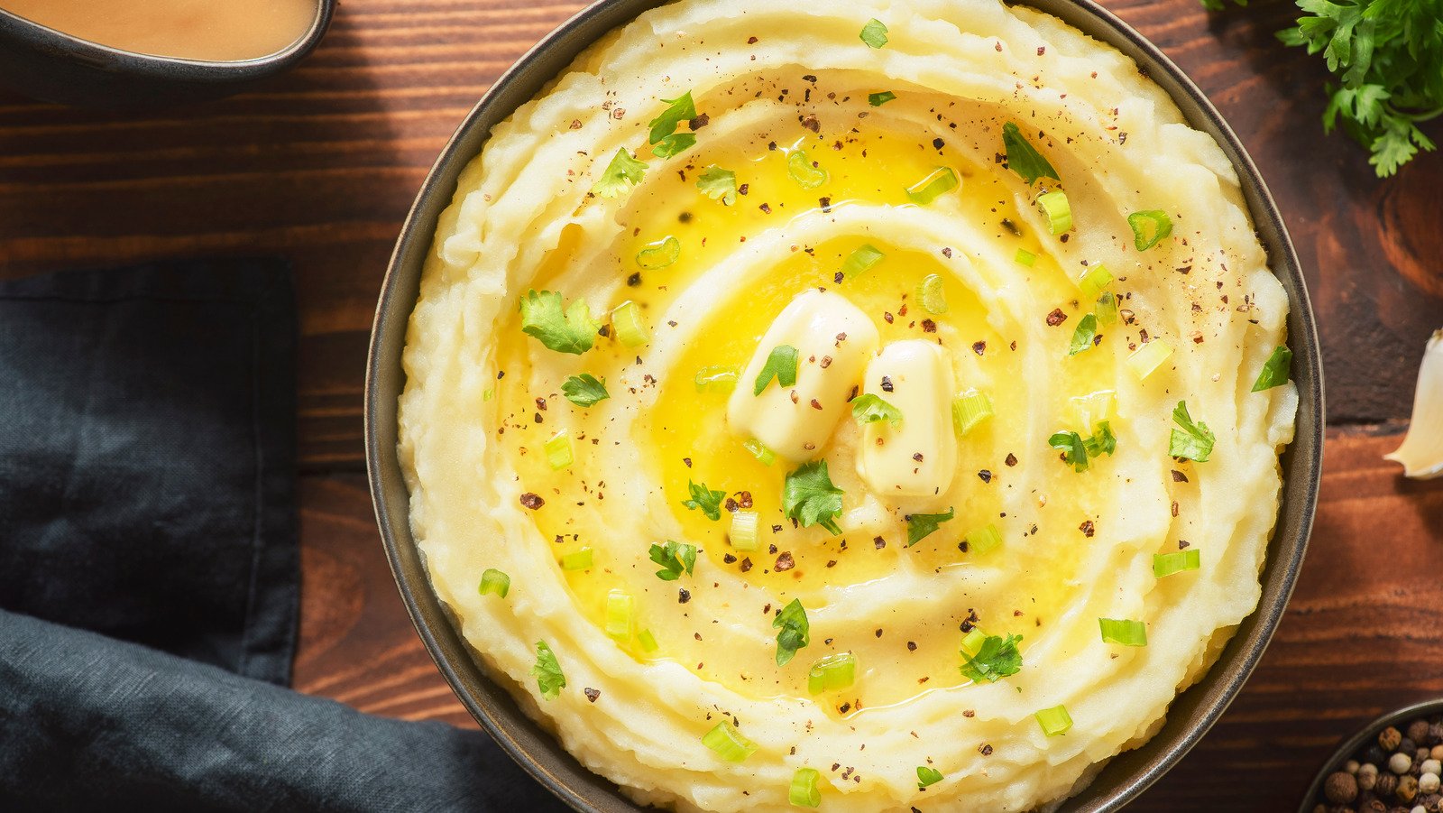Mistakes Everyone Makes When Making Mashed Potatoes - Mashed