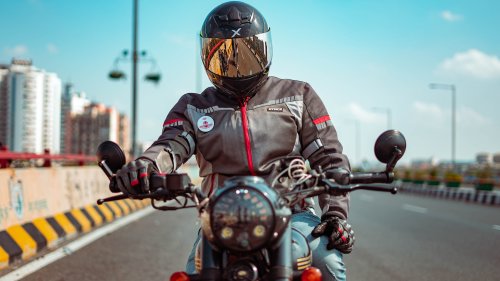 Guía completa para comprar ropa de moto: La Chaqueta