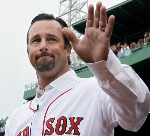 Longtime Red Sox pitcher Tim Wakefield dies at 57
