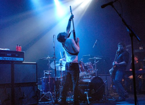 Iconic ‘90s rock band to reunite without frontman for 30th anniversary