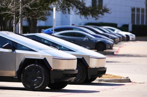 Boston student used Molotov cocktail to set Tesla Cybertrucks on fire, feds say