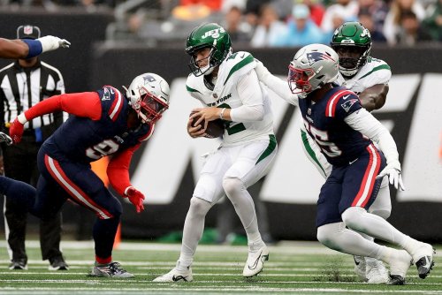 Jets pull ‘flop of flops;’ Patriots do safety dance, survive Hail Mary | What Happened?