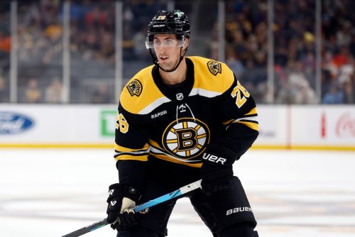 Bruins make roster move before weekend trip