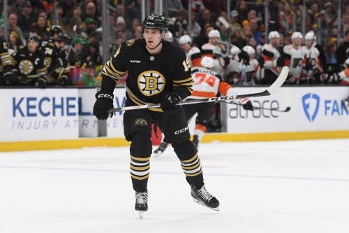 Bruins coach explains decision to call up veteran forward from AHL