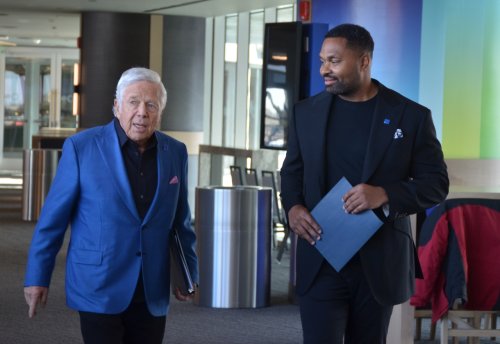 Jerod Mayo: No one more deserving of Hall of Fame than Robert Kraft