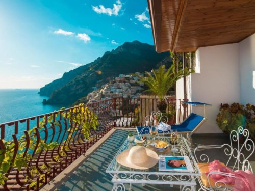9 of the Most Stylish Hotels on the Amalfi Coast for a Chic Italian Getaway