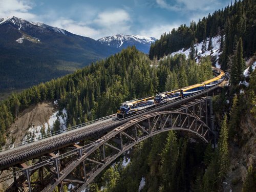 9 North American Landscapes You HAVE to See by Train