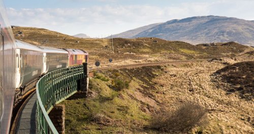 This Sleeper Train Will Take You From London To the Wilds of Scotland in a Double Bed