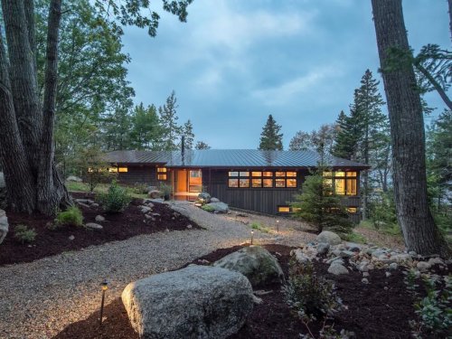 These Airbnbs in Acadia National Park Surround You With Natural Beauty