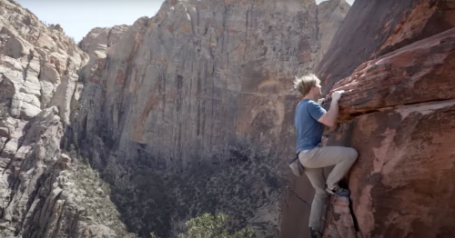Alex Honnold ‘Peer Pressures’ Norwegian Climber Into Free Soloing With Him on Wild Rock Face