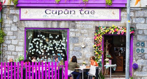 This Guide To Irish Gaelic Will Help You Charm the Locals in One of the World’s Oldest Languages