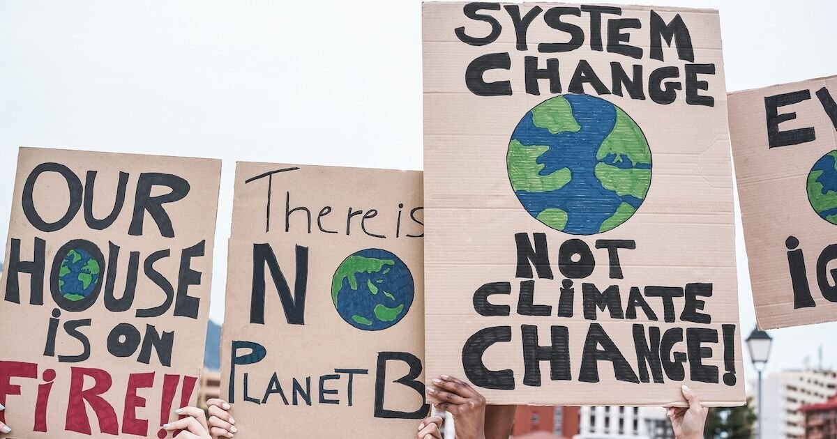 How to Celebrate Earth Day 2025 Across the United States - cover