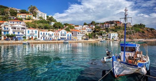 Why People on This Tiny Greek Island Live so Much Longer Than the Rest of the World