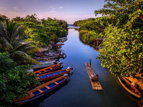 7 International Direct Flights From Houston, Starting Under $250