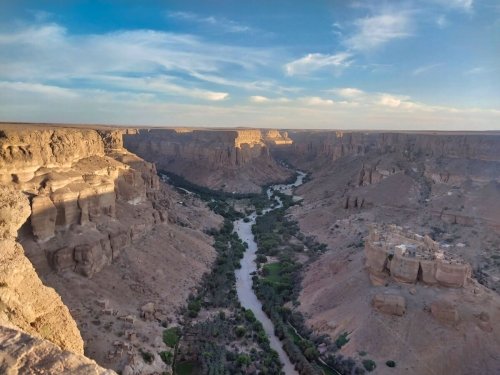 Take Part in Pioneering A New Trekking Route In Yemen In 2025