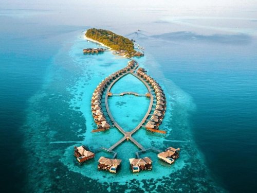 13 of the Most Scenic, Luxurious, and Activities-Packed Resorts in Maldives