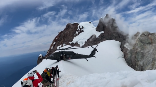 Climber loses ice axe and falls up to 700 feet on Oregon’s highest peak, rescuers say