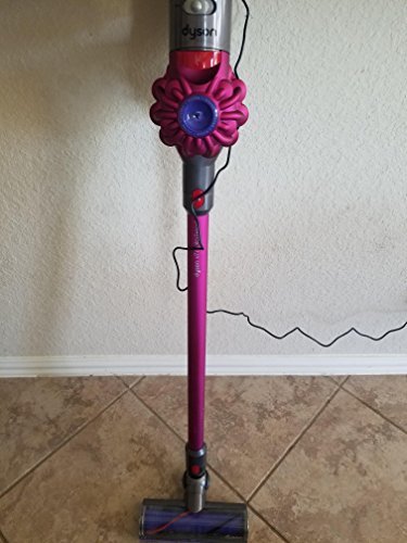 Buy the Dyson V7 for 16% off