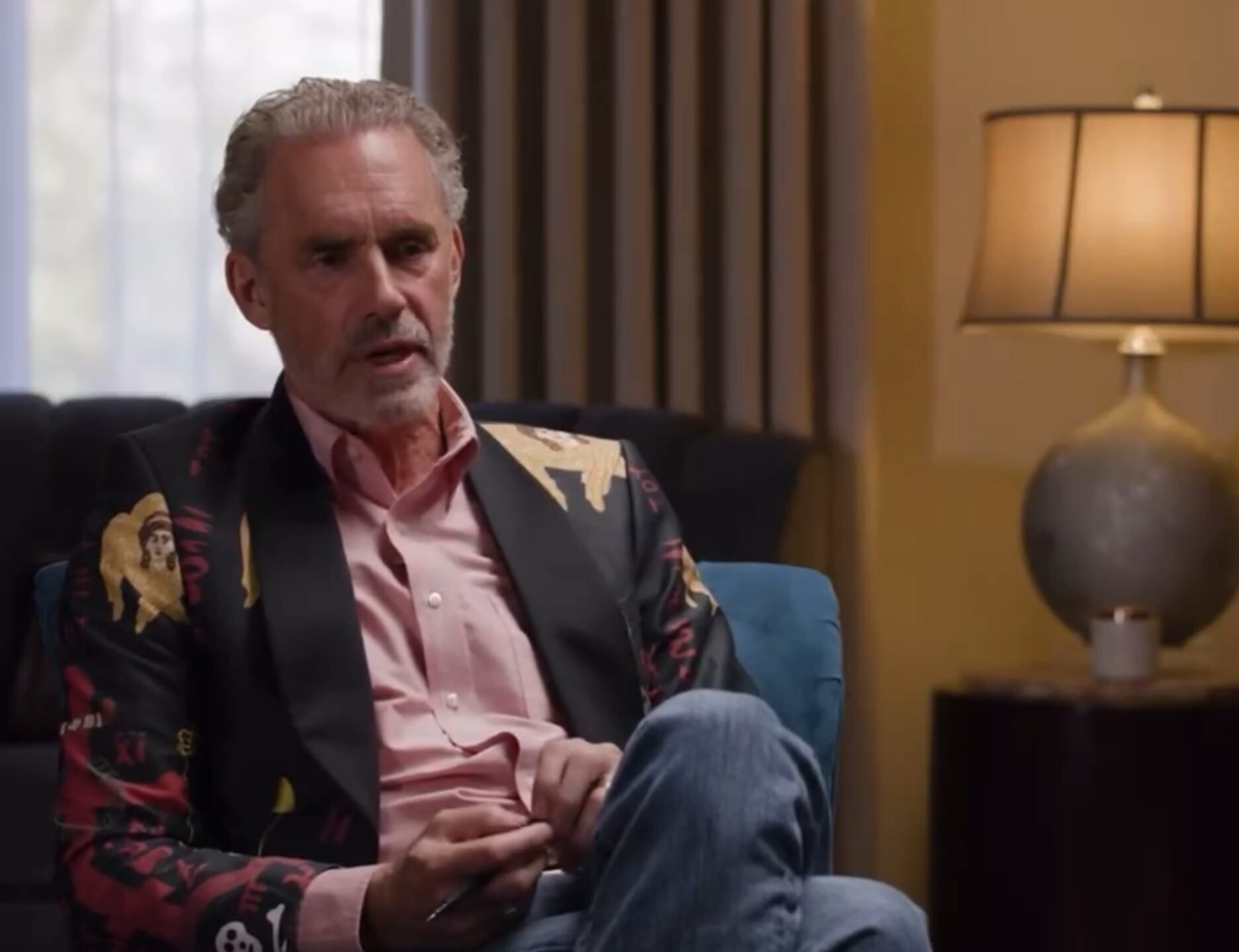 Jordan Peterson Proposes Using AI to Determine Whether Hitler Was ‘Right-Wing’ Because He Can’t Figure It Out Himself