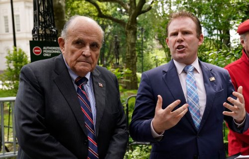 Rudy Giuliani Assaulted While Campaigning With Son Andrew By ShopRite Employee Who Slapped Him on Back, Called Him ‘Scumbag’: Report