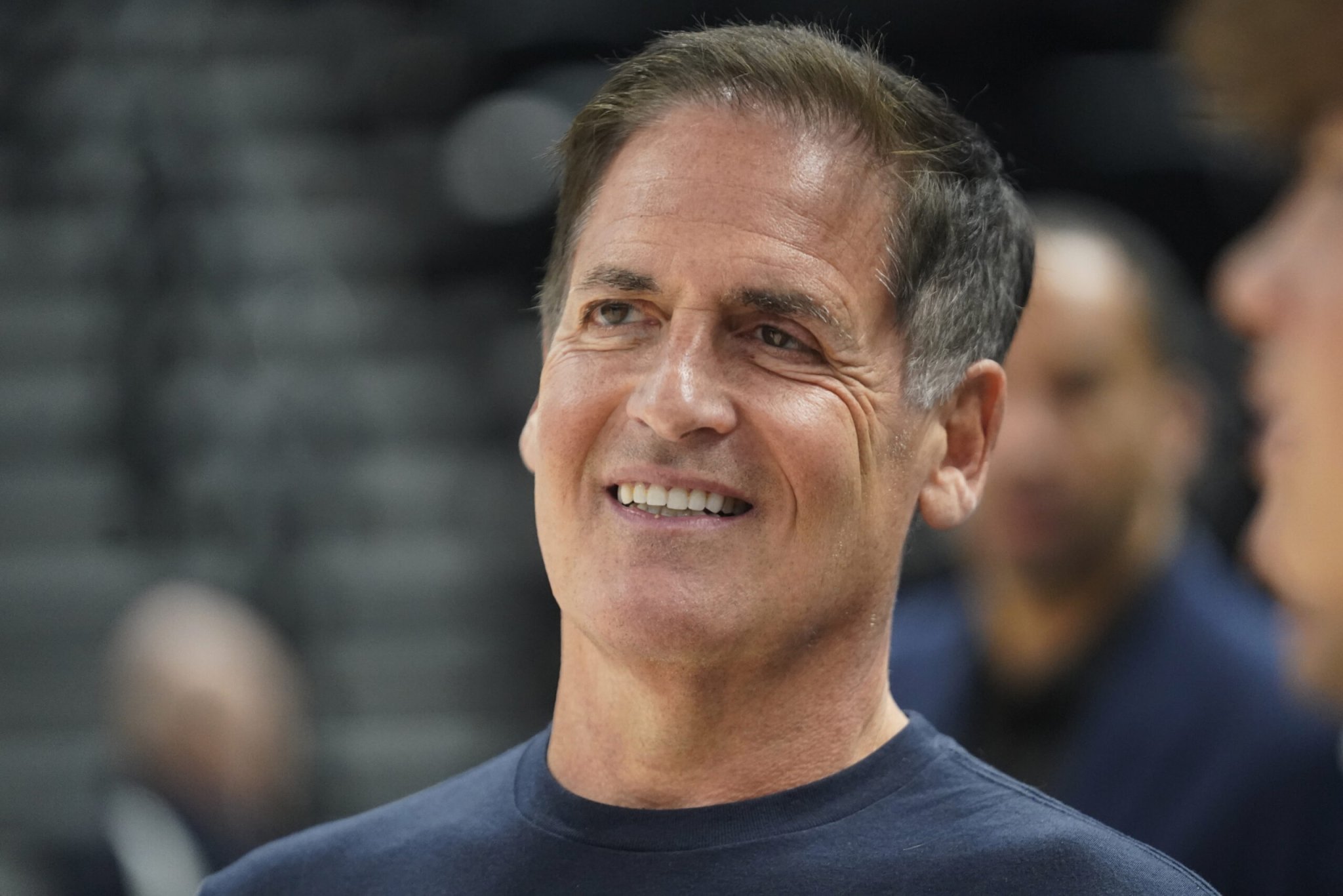 Mark Cuban Calls Out Elon Musk For Free Speech Failure on Twitter