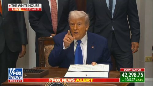 Trump Loses It After ABC’s Rachel Scott Confronts Him on ‘Free’ $400M Jet from Qatar: ‘You Should Be Embarrassed Asking That!’