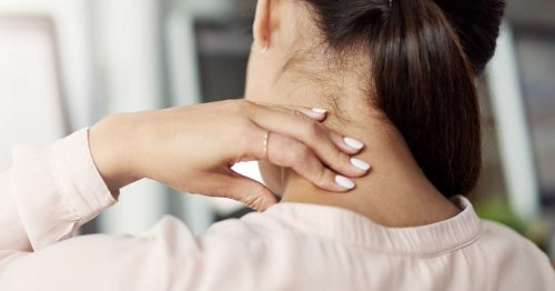 Pinched nerve in neck: 10 stretches and exercises