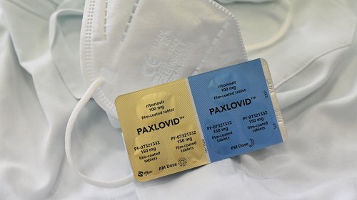 Paxlovid Fails to Shorten COVID in Standard-Risk and Vaccinated At-Risk Patients