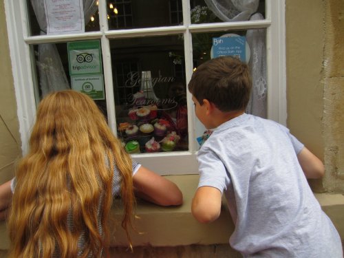 Bath – Verführerische Cupcakes und heiße Quellen