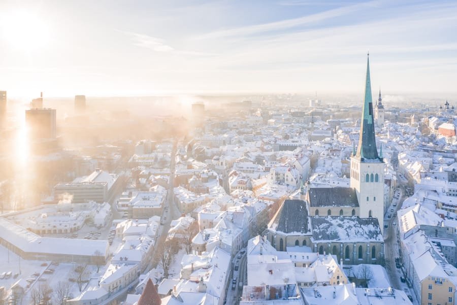 16 Best Things to Do in Tallinn in Winter (+ Seasonal Tips!)