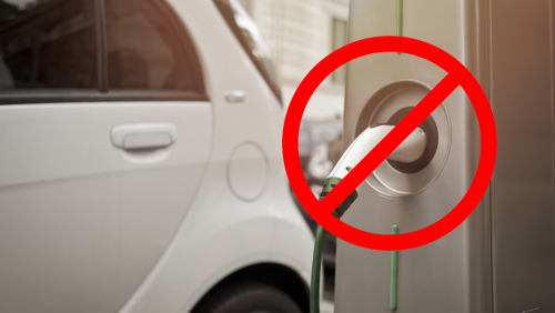 Les 5 raisons de ne pas acheter une voiture électrique et de conserver son vieux modèle thermique