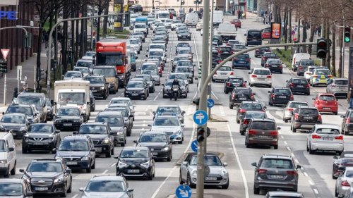 Trendforscher: „Es muss weniger Autos in Privatbesitz geben“