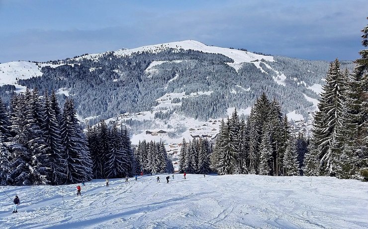 More to offer than Skiing, A beautiful French village - Les Gets Ski Resort - MelbTravel