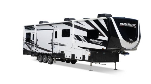 Popular 2026 Toy Haulers Recalled After One Missing Wire Creates Shock And Fire Risk