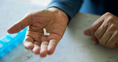 Regular Use of This Common Painkiller May Lower Alzheimer's Risk