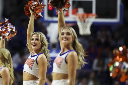 Florida Cheerleader Turns Heads With Swimsuit Photo Before Sweet 16