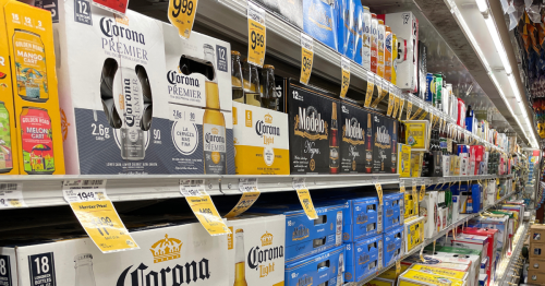I've Tried Hundreds of Beers. You Should Always Keep This Cheap West Coast IPA in Your Fridge