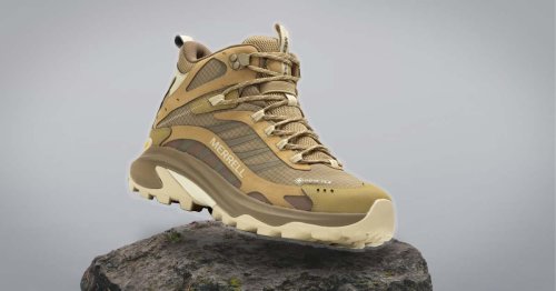 Merrell's 'Phenomenal' Moab Hiking Boots Are 40% Off at REI Right Now, But Only for a Limited Time
