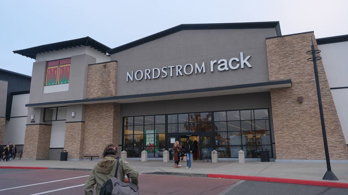 Travelpro’s Rugged and Refined $260 Travel Backpack Is Now Only $60 at Nordstrom Rack