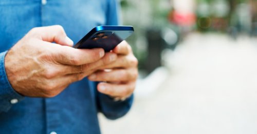 Social Media Addicts Are Narcissists, New Study Claims