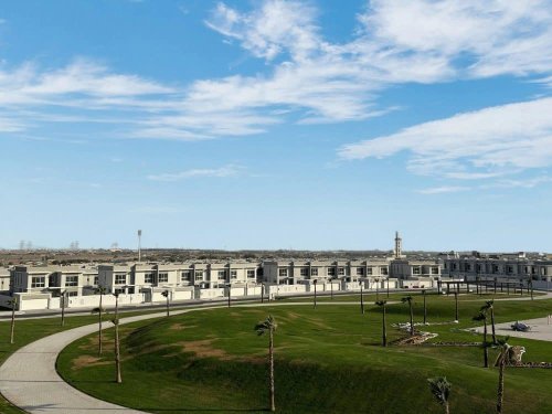 Bhatia General Contracting to Deliver 1,050 Villas in Al Khawaneej 2 in May 2025