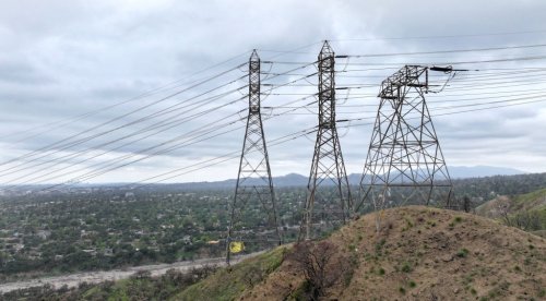Molten material from idle Southern California Edison tower triggered Eaton fire, attorney alleges